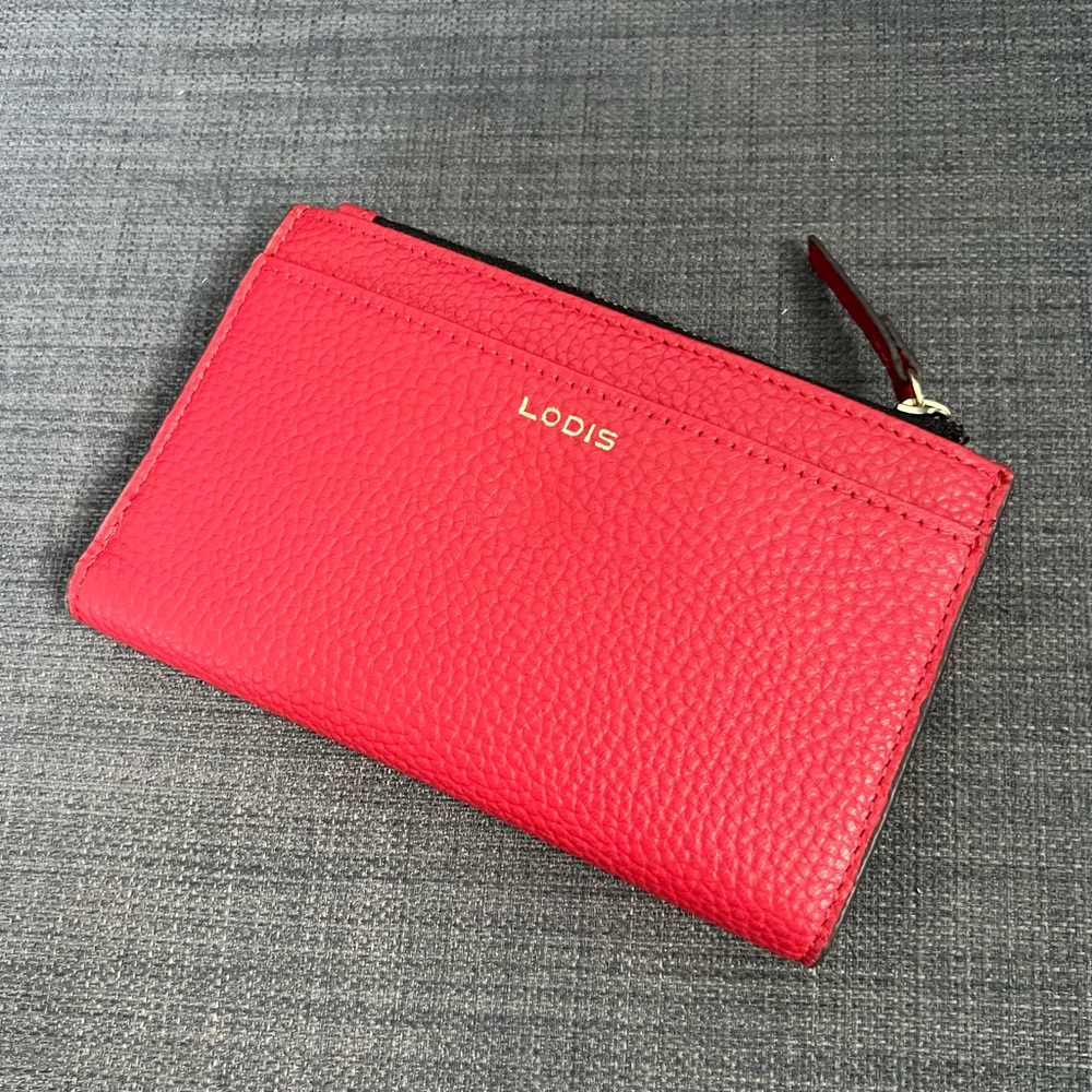 NWT LODIS WALLET ORGANIZER CASE